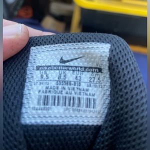 Barely worn Nike cleats